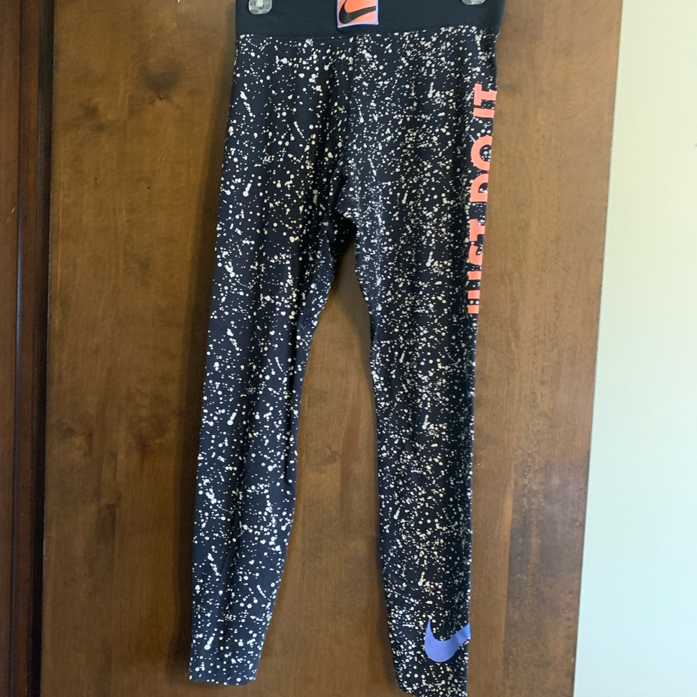 Nike leggings